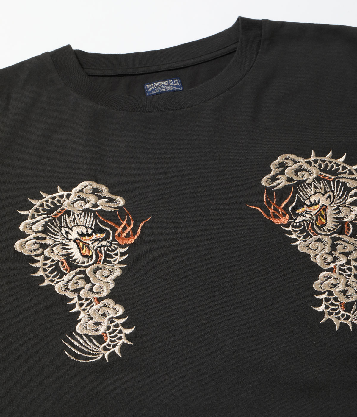 Lot No. TT69819 / LONG SLEEVE SUKA T-SHIRT EMBROIDERED ��DRAGON��