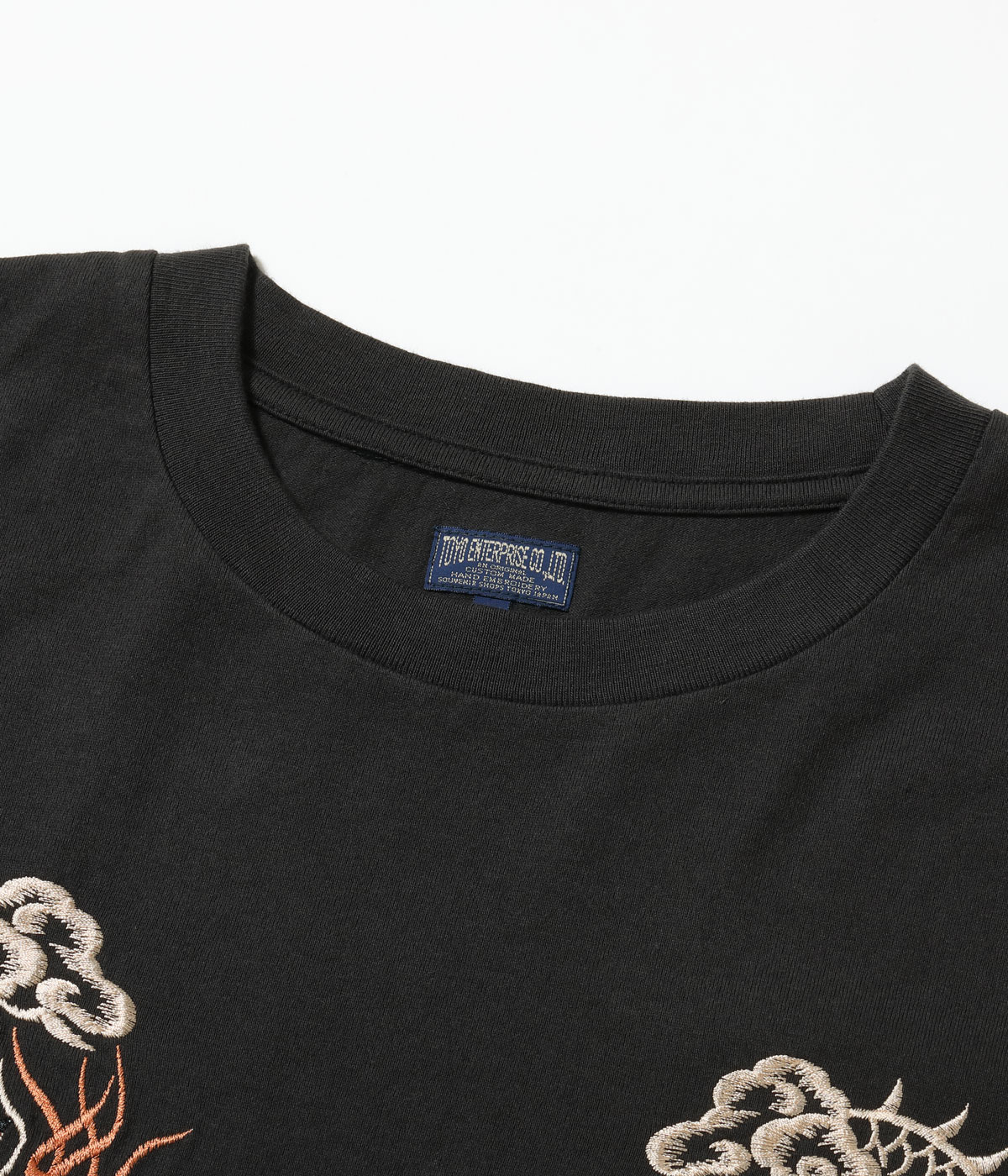Lot No. TT69819 / LONG SLEEVE SUKA T-SHIRT EMBROIDERED ��DRAGON��