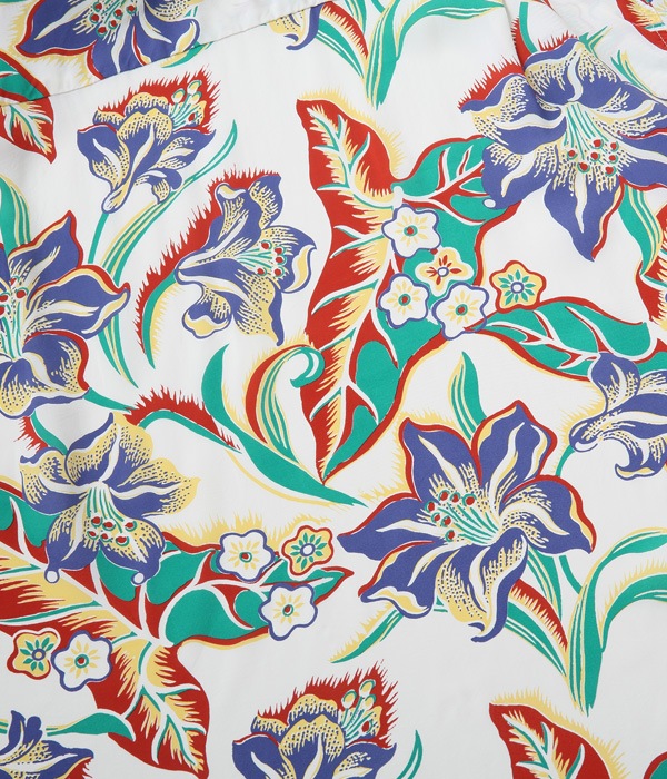 Lot No. SS38567 / RAYON HAWAIIAN SHIRT ��LILY IN PARADISE��