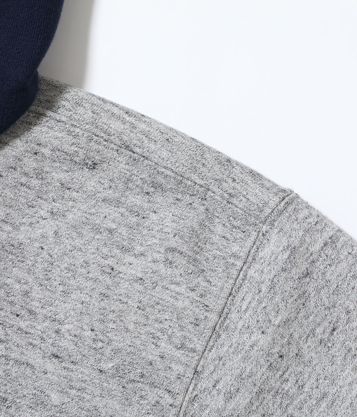 Lot No. WV69642 / ATTACHED HOOD PARKA