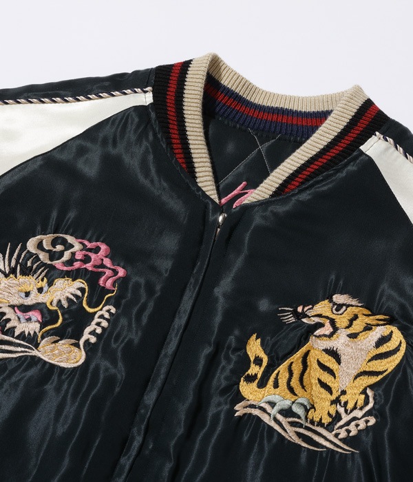 Lot No. TT15174-119 / Early 1950s Style Acetate Quilted Souvenir Jacket ��EAGLE�� �� ��DRAGON & TIGER��