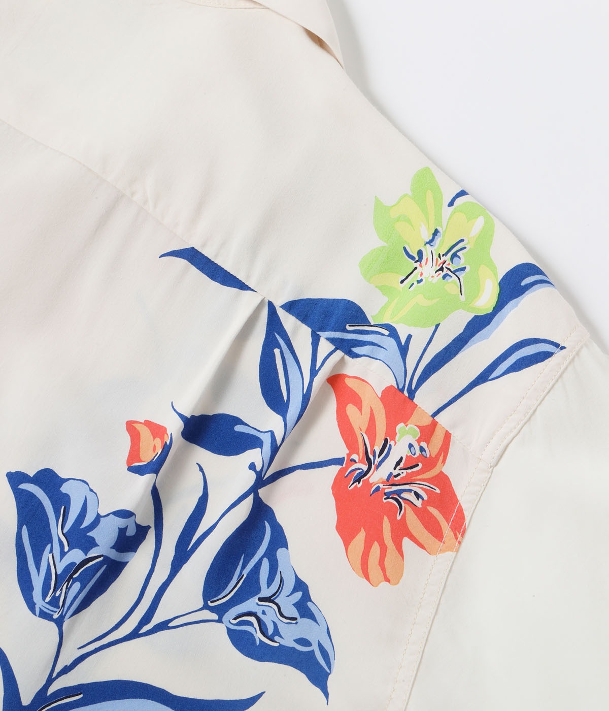 Lot No. DK39638 / DUKE KAHANAMOKU SPECIAL EDITION ��ORCHID AND PINEAPPLE�� (SHORT SLEEVE)