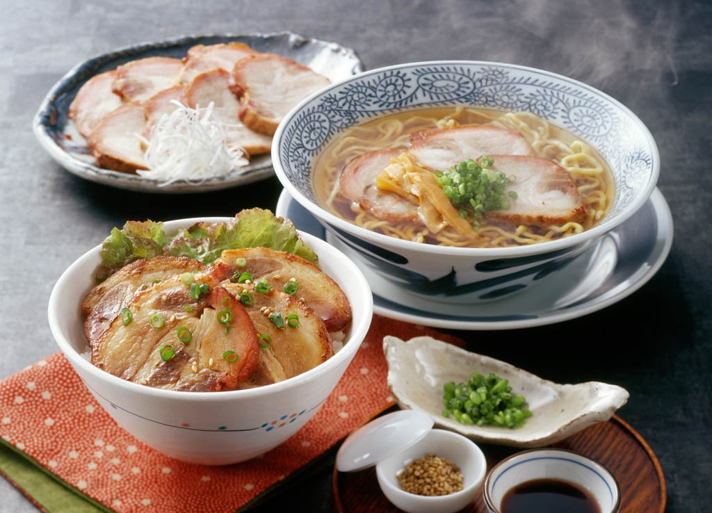 やきぶた Amazon.co.jp: 鹿児島県産 黒豚 コワダヤ 焼豚 2本セット KY-33