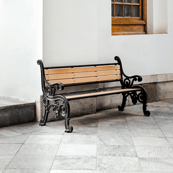 ベル・クルーブベンチ