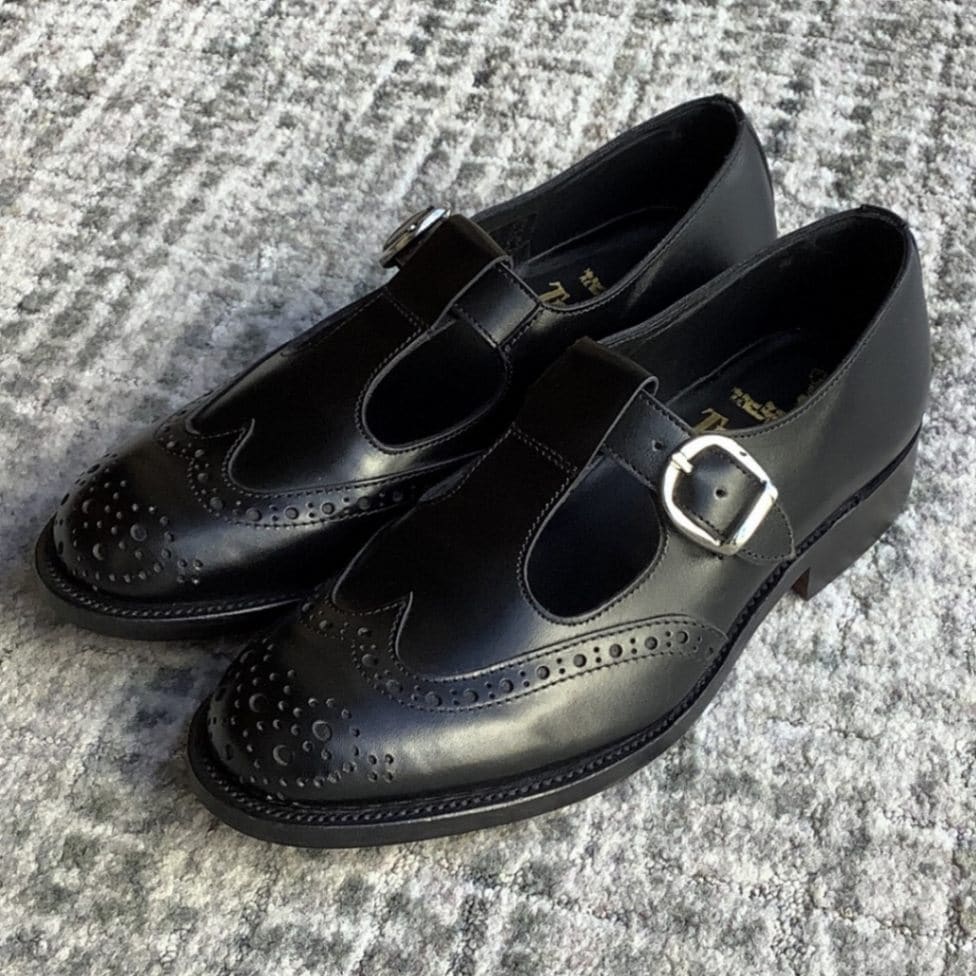 レデース?BLACK 4️⃣品（SALE】トリッカーズ サンプル品/レディース T 