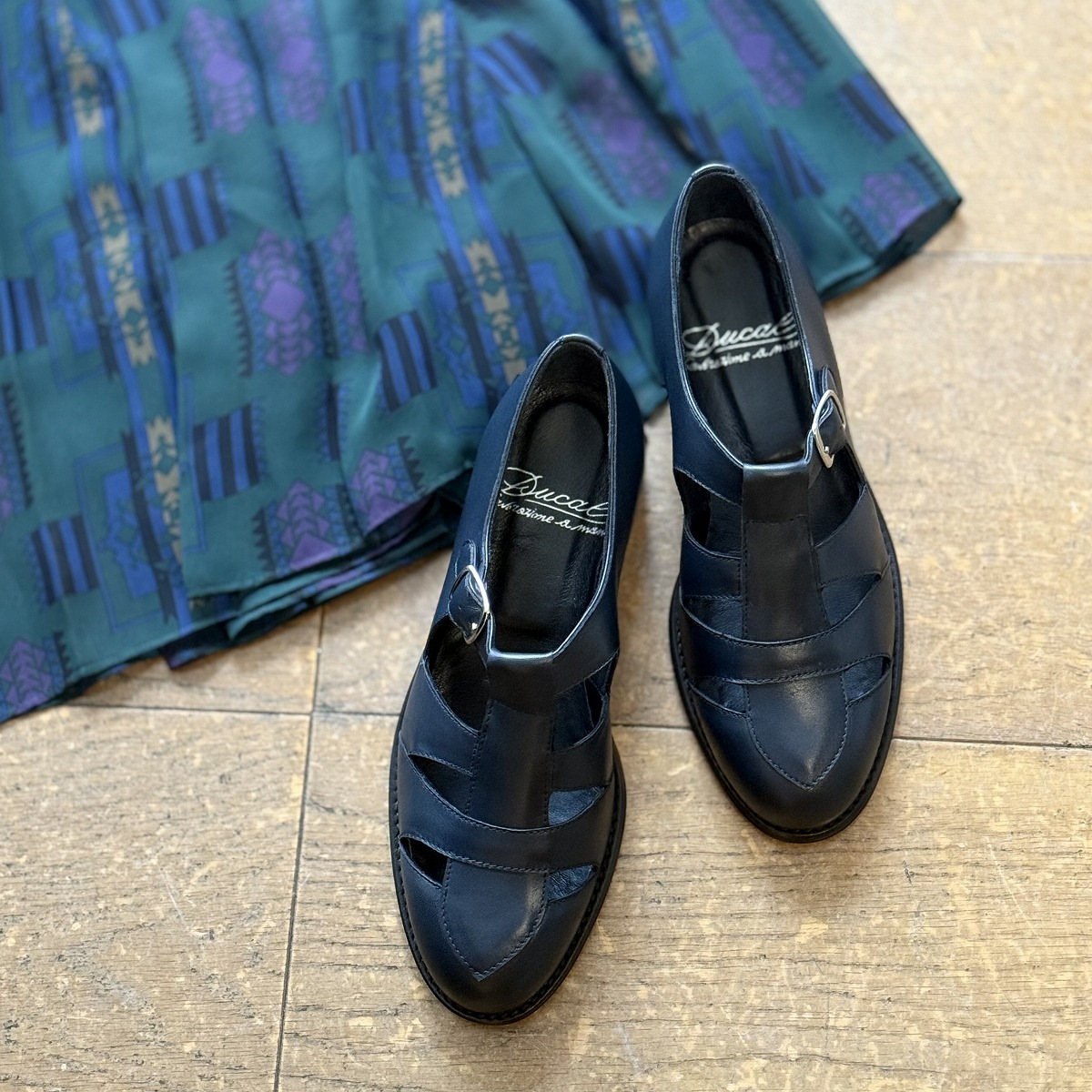 デュカル 1016 NATURALNAVY グルカサンダル レディース