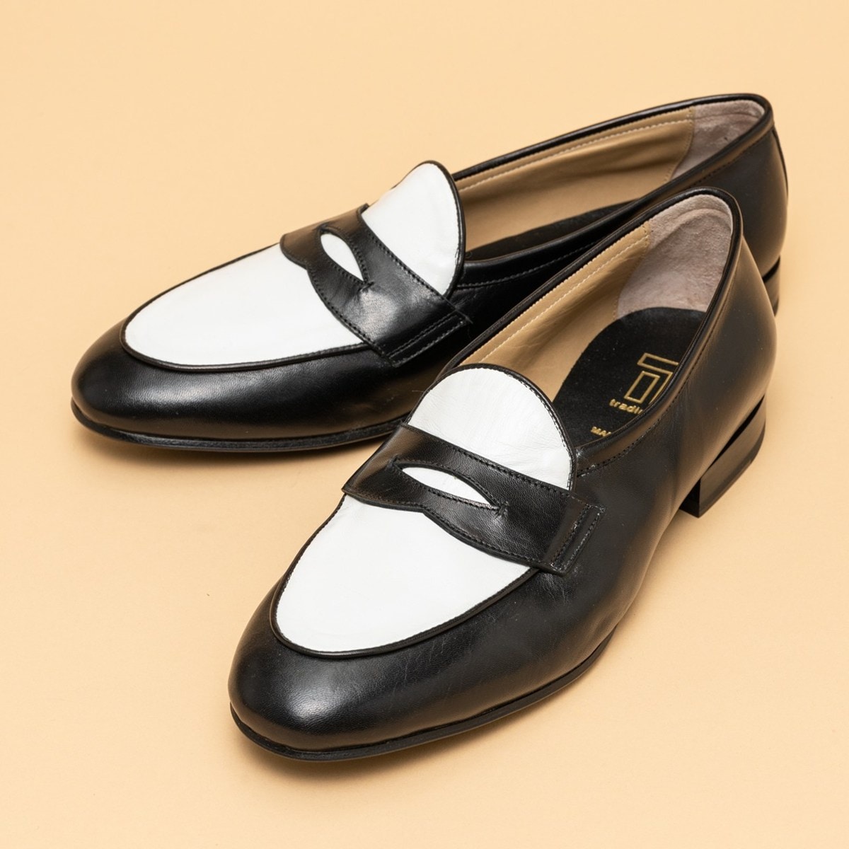 トレーディングポスト LUPO BLACK+WHITE コンビローファー メンズ