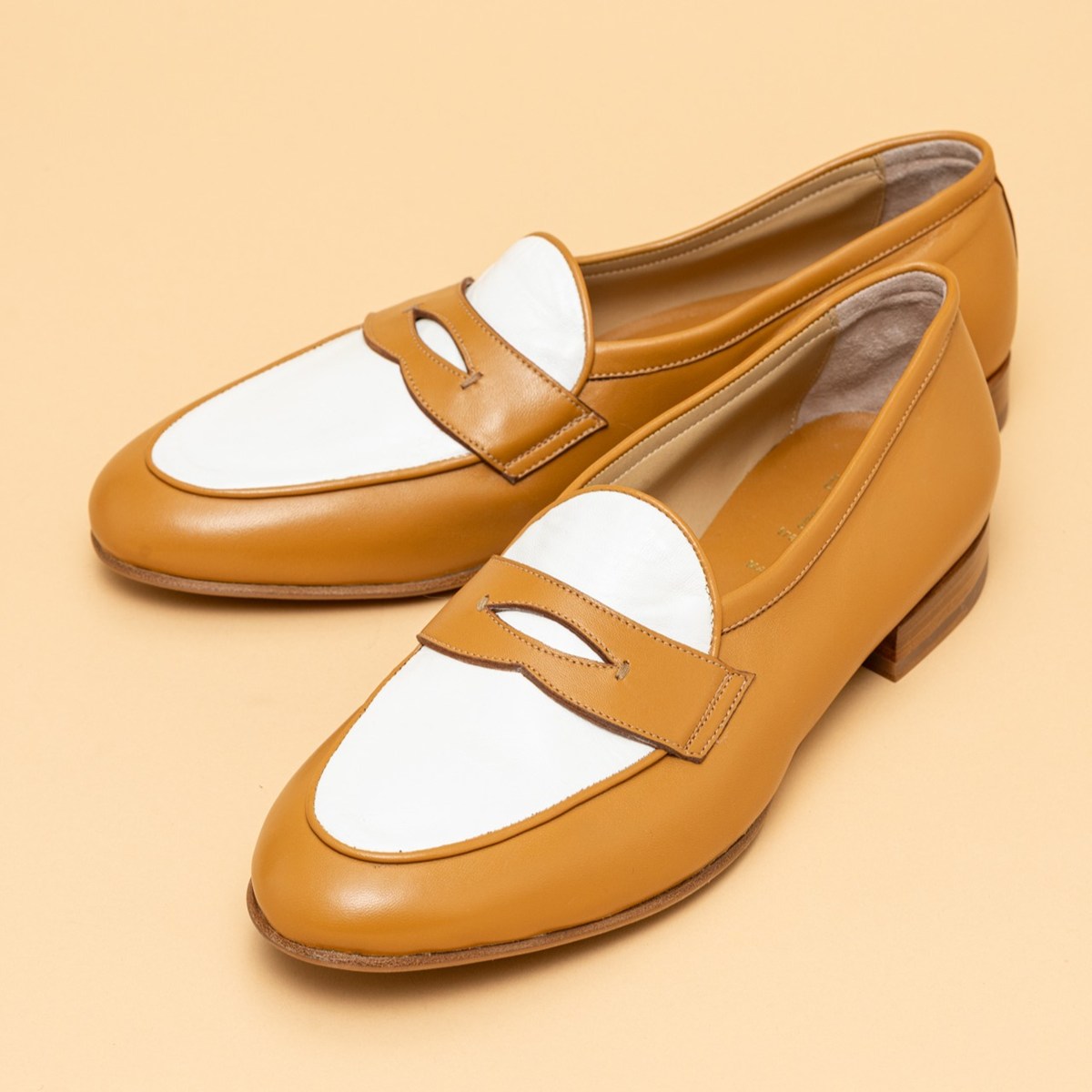 トレーディングポスト LUPO BROWN/WHITE コンビローファー メンズ