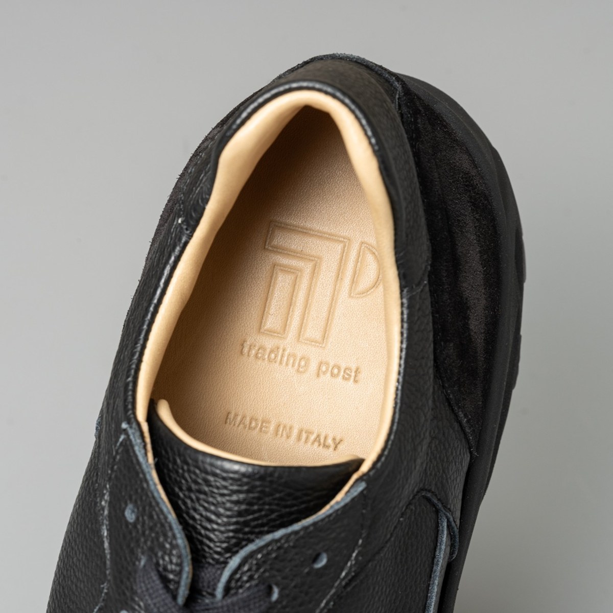 トレーディングポスト RUN-CLIMB BLACK+BLACK トレッキングスニーカー メンズ