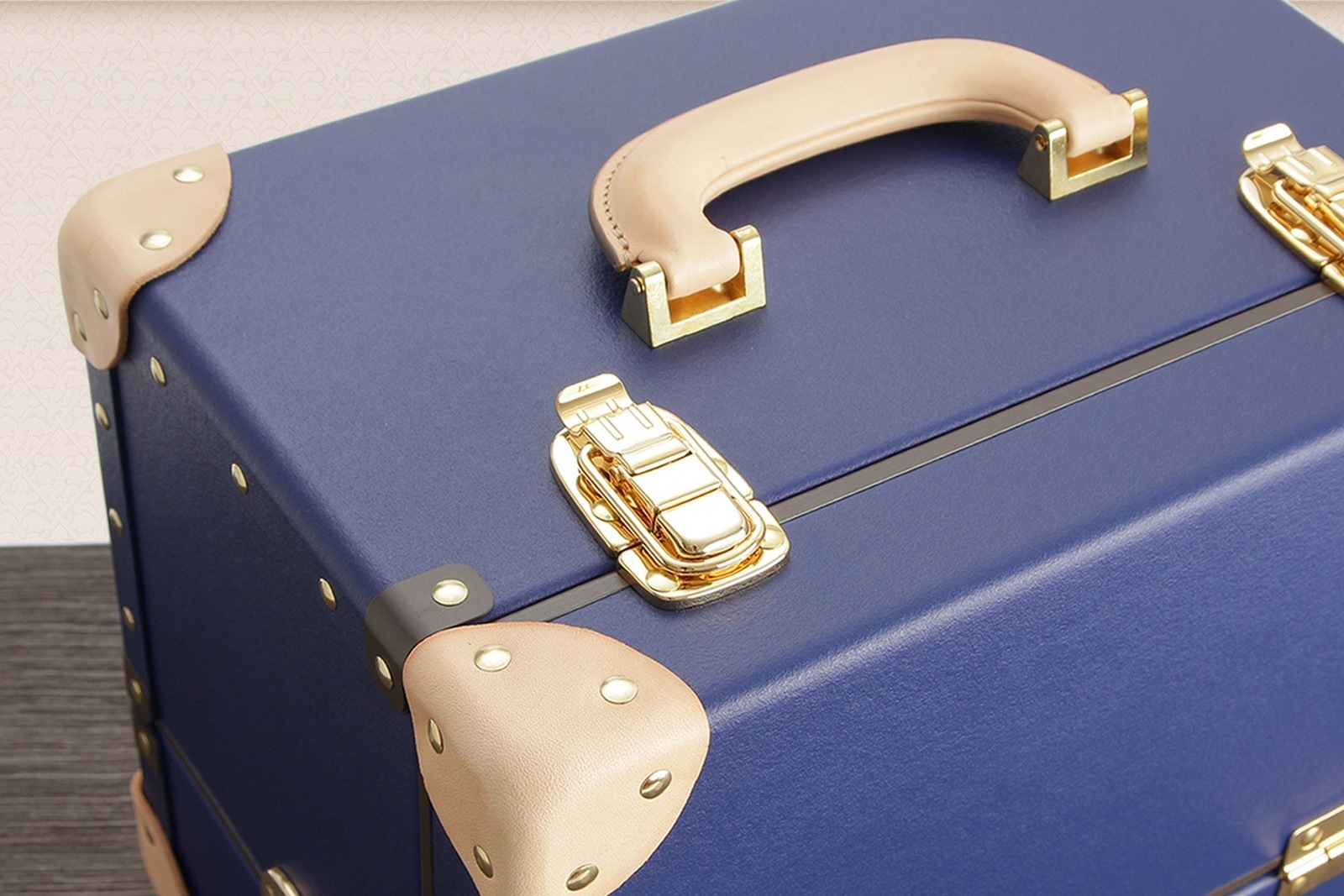 TIMEVOYAGER タイムボイジャー Collection Bag Mサイズ ブラック