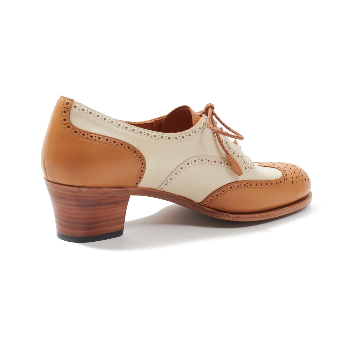 カルミーナ 1090 CAMEL+BONE ウィングチップ レディース