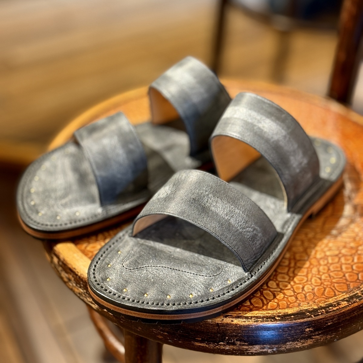 マニュファクチャーズ・スタンダード アリ|ARI BLACK レザーサンダル