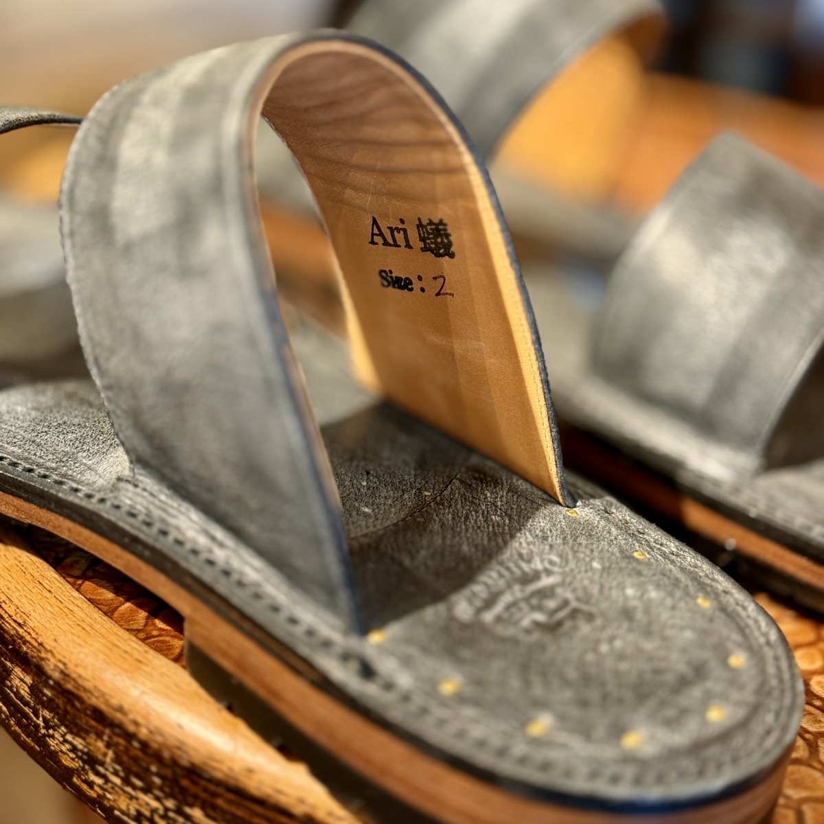 マニュファクチャーズ・スタンダード アリ|ARI BLACK レザーサンダル