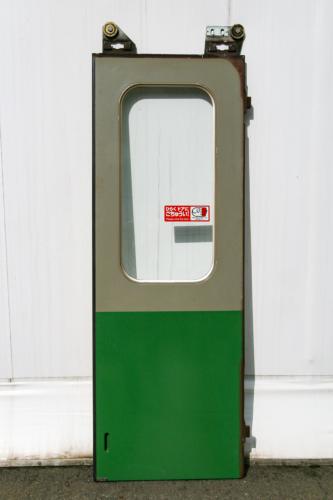 神戸市交通局　3000形26号車　中間車トビラ②　　　※平日店頭引取りのみ