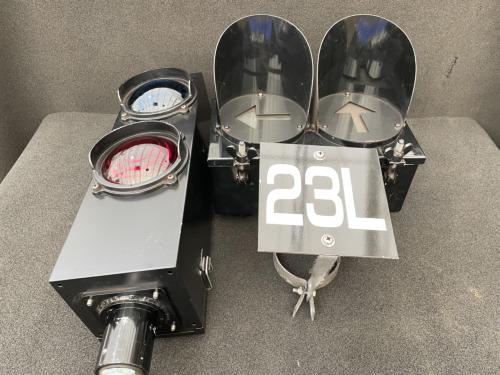 京都市交通局　多進路表示器・信号・標式(23L)セット