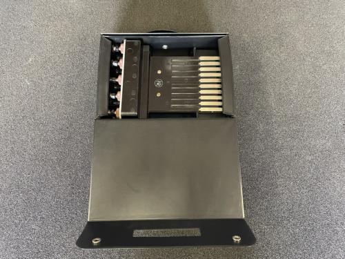 広島高速交通　電気テストプラグ