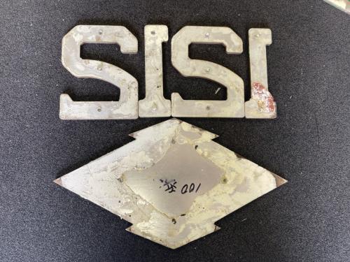 神戸市交通局　側面　車番・局章（2121-1）