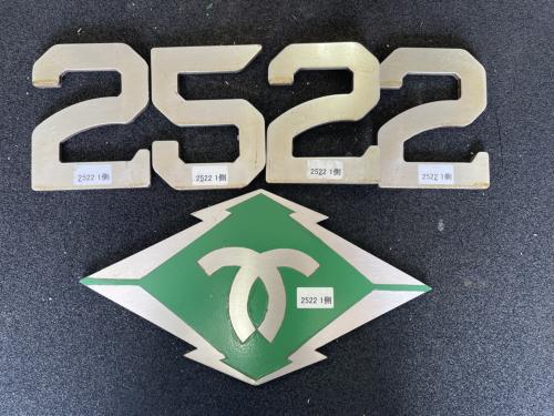 神戸市交通局 側面 車番・局章(2522-1)