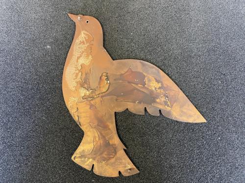 神戸市交通局 新長田駅壁面装飾(ハト①)