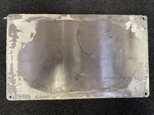 神戸新交通　型式銘板（1600）