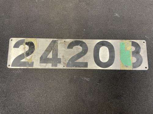 Osaka Metro　車両番号板(中間車)　24208号車②