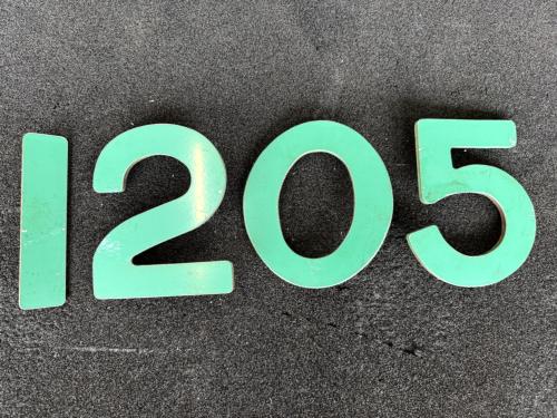 京都市交通局　車号板（1205）