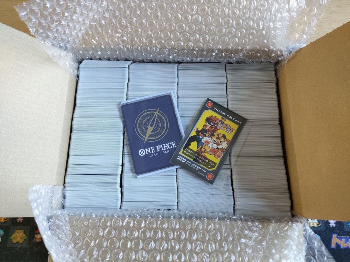 ワンピースカードまとめ売り1800枚セット（詰め合わせ）+おまけカード1枚付き