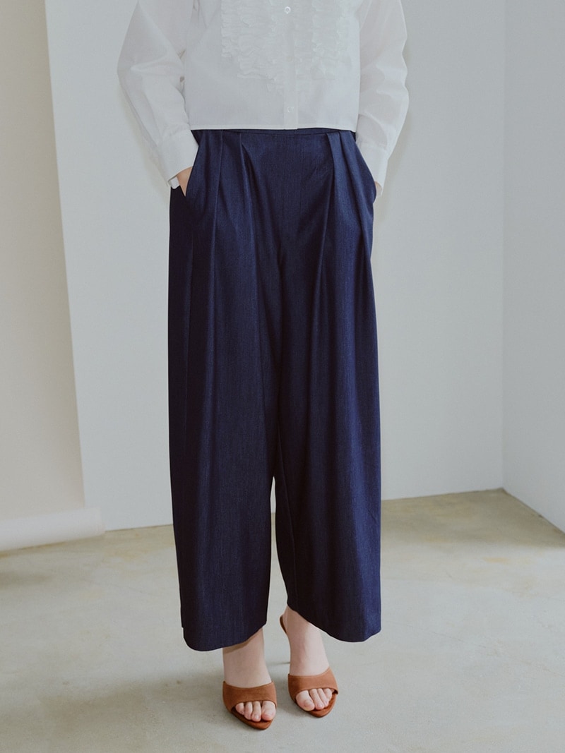 新品♡ TREFLE＋1 トレフルプラスワン　タックショートパンツ　02 タックショートパンツ | Bottoms,ショート | | TREFLE＋1