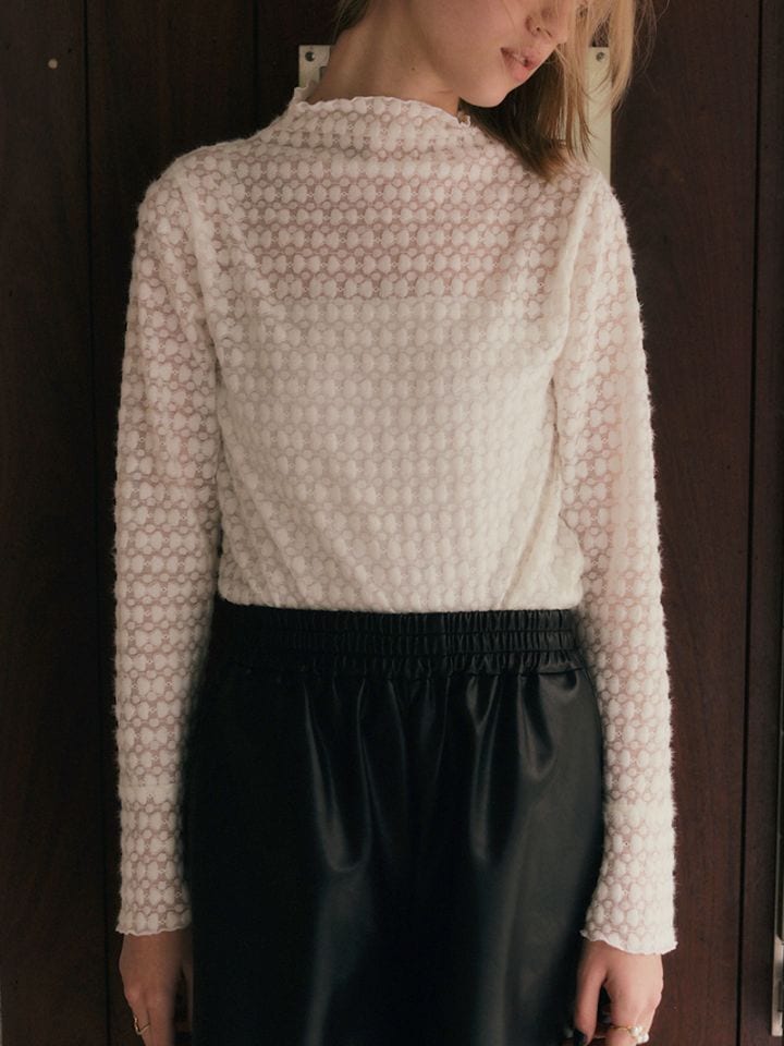 新品未使用　トレフルプラスワン フラワーレーストップス長袖　ホワイト レースシアートップス | Tops,Tシャツ | | TREFLE＋1（トレフル