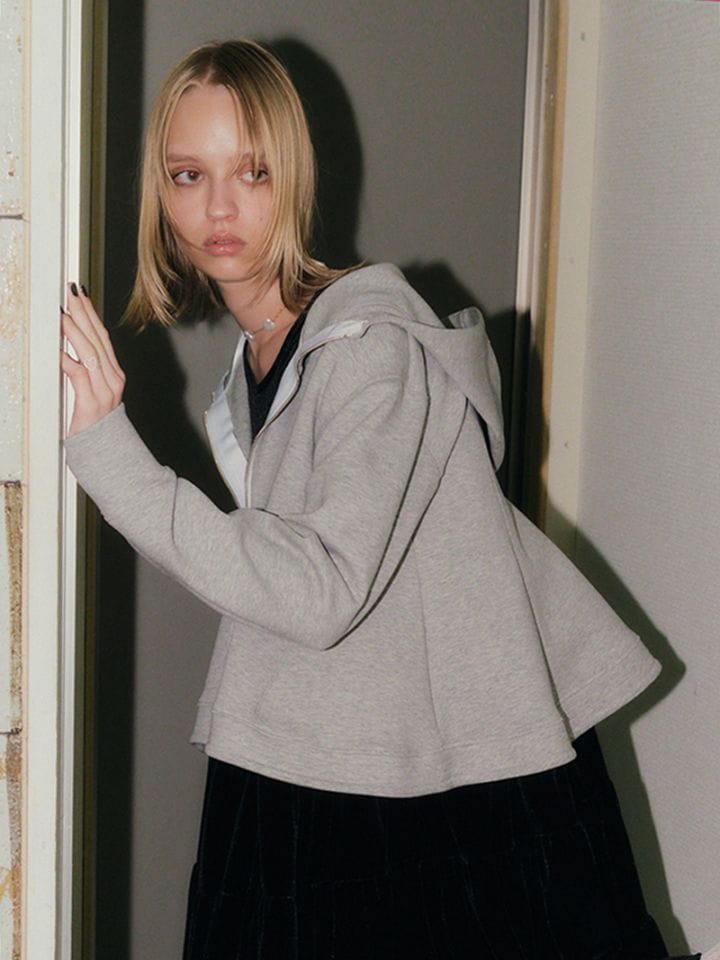 TREFLE+1 フェアリー ワンピース ノースリーブ ホワイト 定価1.9万 TREFLE+1 フェアリー ワンピース ノースリーブ ホワイト 定価1.9