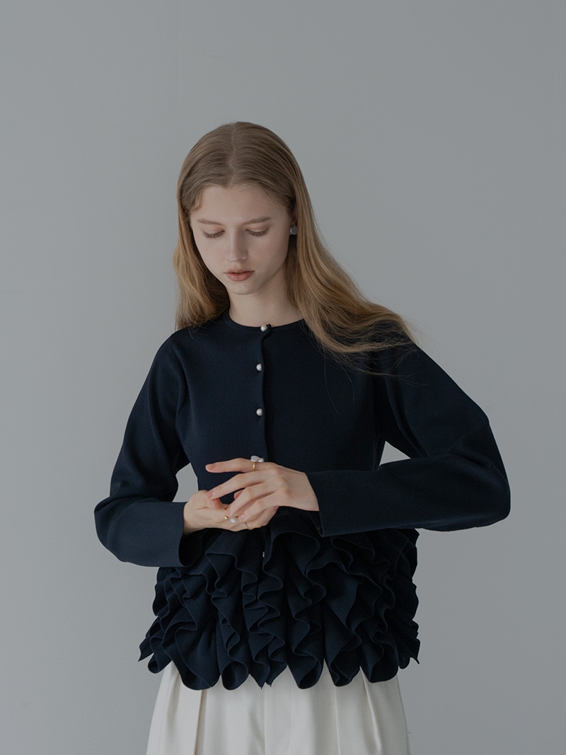 【yuki】TREFLE＋1 トレフルプラスワン スワンカーディガン スワンカーディガン | Cardigan,長袖 | | TREFLE＋1（トレフル