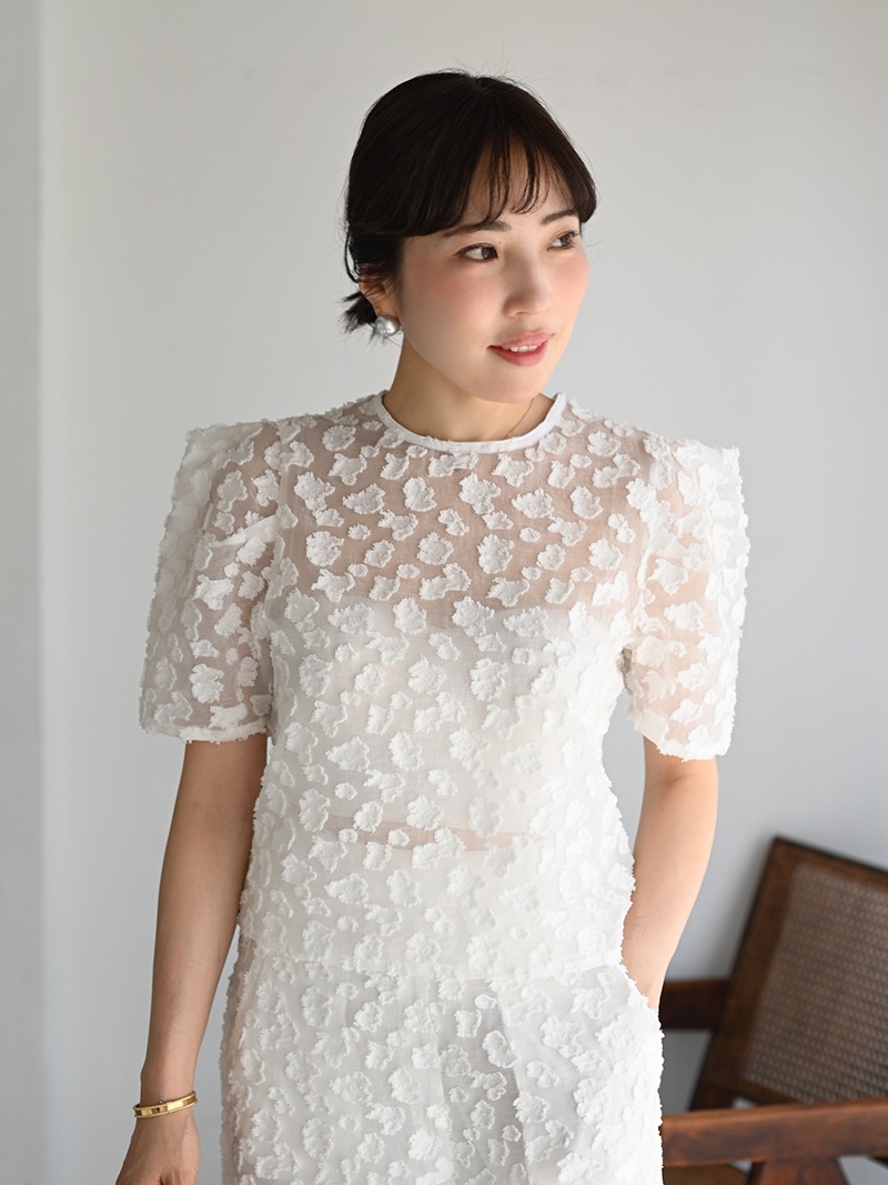 TRÈFLE+1 ブロッサムトップス　ホワイト ブロッサムトップス | Tops,ブラウス | | TREFLE＋1（トレフルプラスワン）