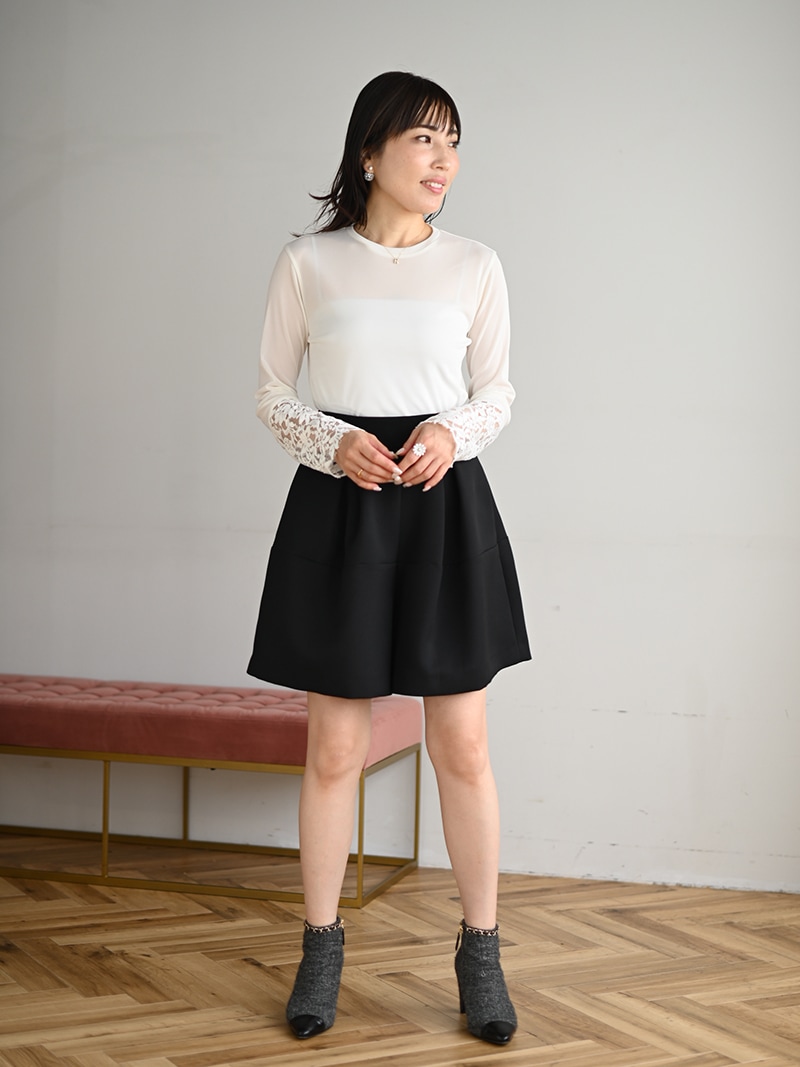 トレフルプラスワン ✾フラワーレーストップス新品未使用 フラワーレーストップス | New Arrival | | TREFLE＋1（トレフル