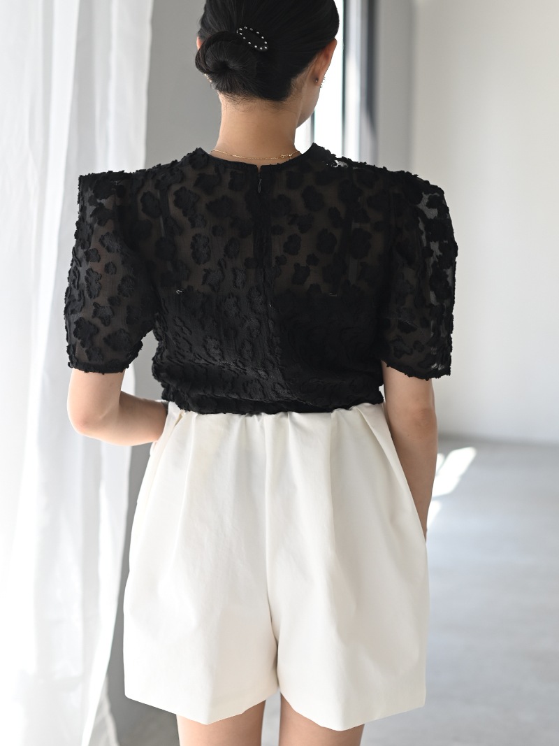 トレフルプラスワン　メモリーギャバショートパンツ　ブラック メモリーギャバショートパンツ(WHITE) | Bottoms,ショート