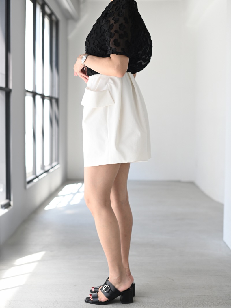 メモリーギャバショートパンツ(WHITE) | Bottoms,ショート