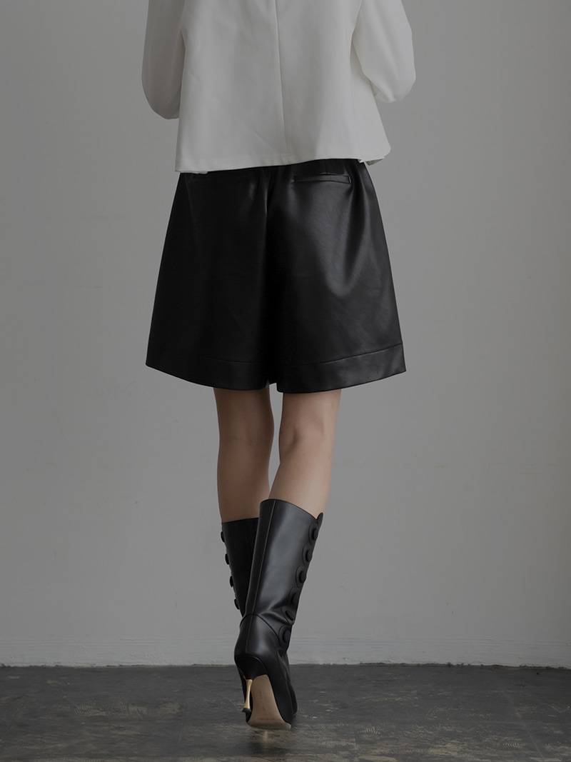 レザーライクショートパンツ | Bottoms,ショート | | TREFLE＋1