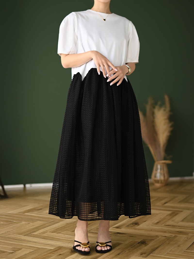 【美品】TREFLE+1 トレフルプラスワン スカラップカラー黒ワンピース スカラップワンピース | Onepiece,半袖 | | TREFLE＋1（トレフル