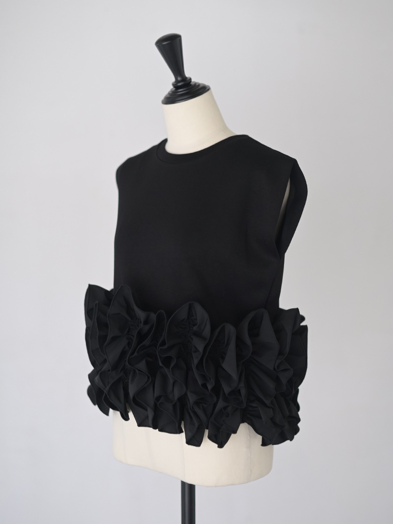 トレフルプラスワン　フリルトップス　黒　新品タグ付き スワンカットソー | Tops,Tシャツ | | TREFLE＋1（トレフルプラスワン）