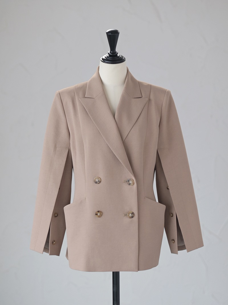 トレフル　スリットスリーブテーラードジャケット スリットスリーブテーラードジャケット(BEIGE) | Outer | | TREFLE＋1