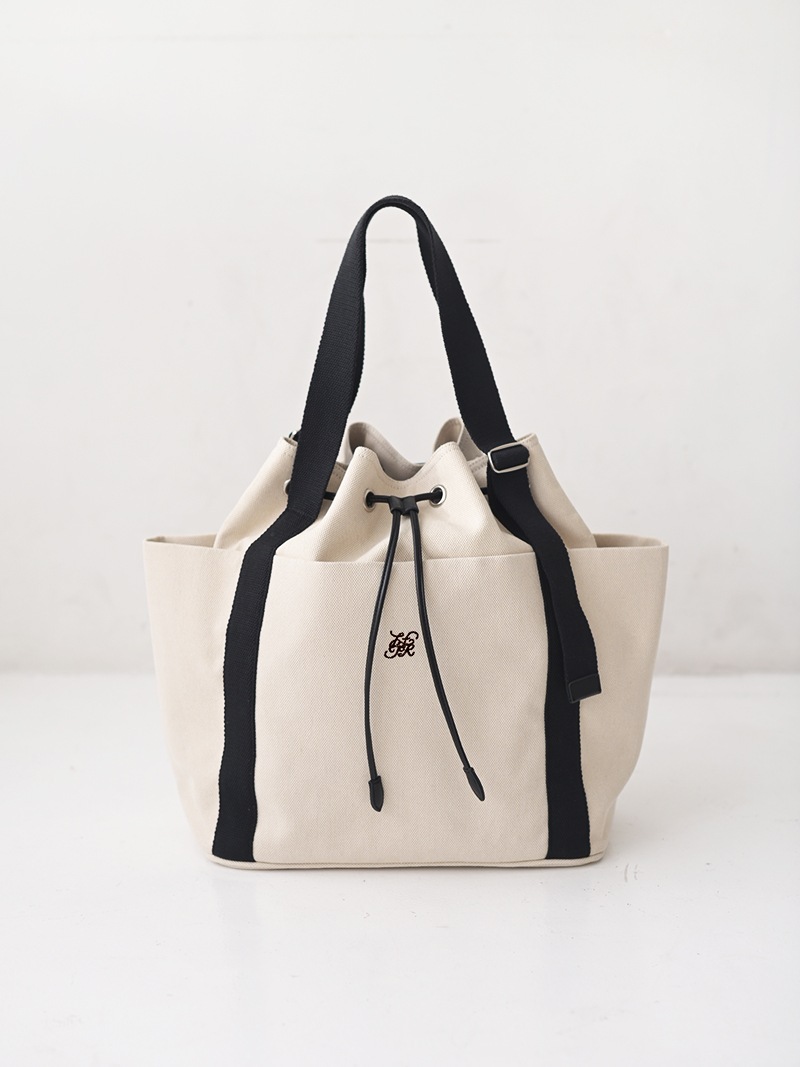 マルチバッグ-black- | Bag | | TREFLE＋1（トレフルプラスワン）