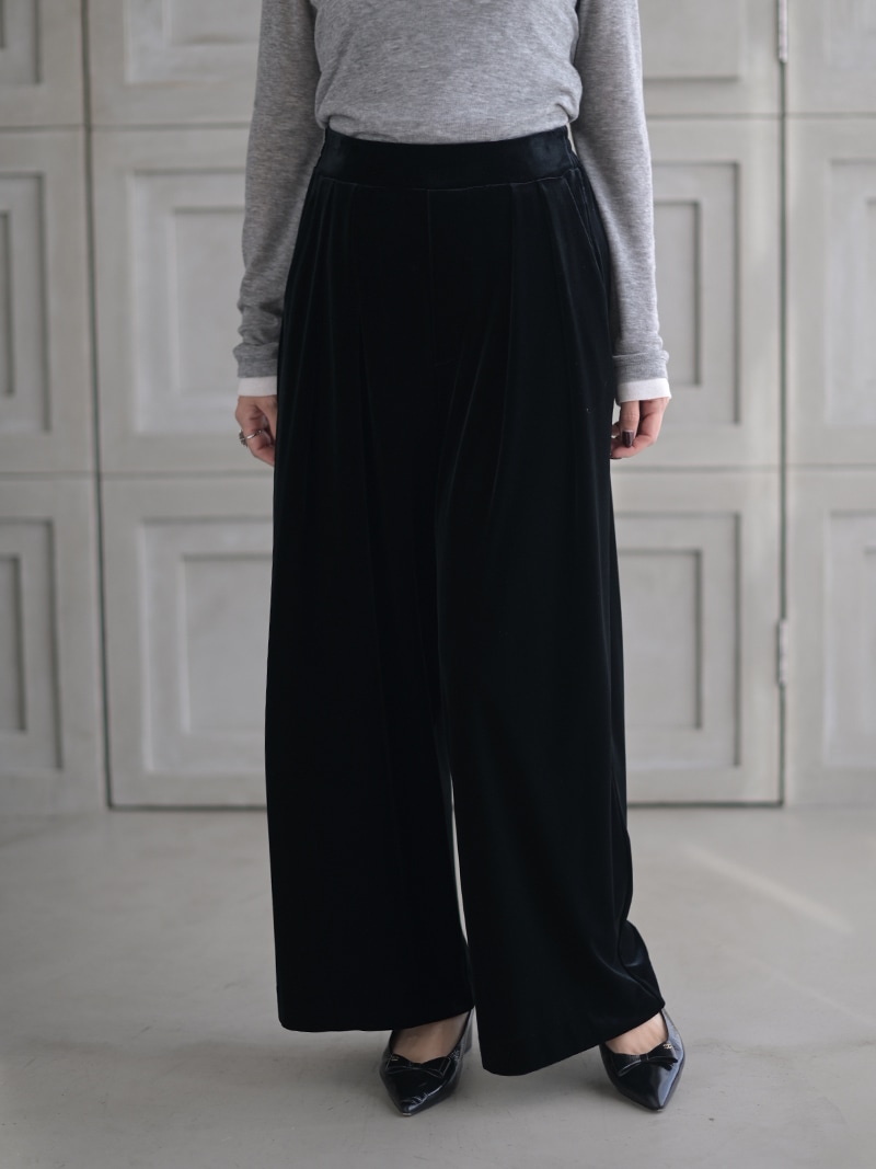 【美品】TREFLE+1 トレフル　ベロアサロペット　サイズ01short すべての商品 | TREFLE＋1（トレフルプラスワン）