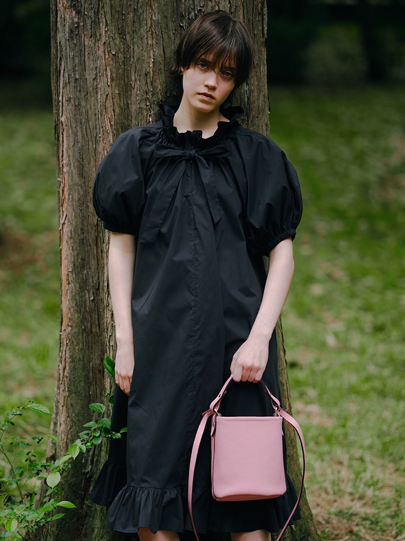 新品タグ付♡ リボンギャザーサッカーワンピース　現行品 NATURAL BEAUTY BASIC ワンピース リボンギャザーサッカー