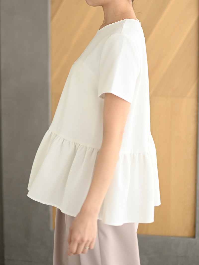 trefleplus フリルスクエアトップス　monotone トレフル trefleplus フリルスクエアトップス - メルカリ