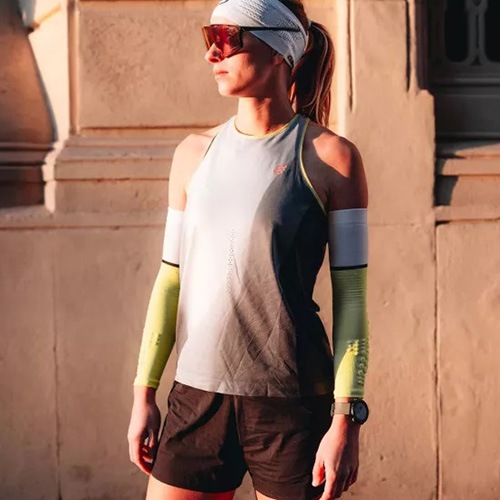 COMPRESSPORT�ʥ���ץ쥹�ݡ��ġ˥�����ե����� ����ȥ�饤�ȡڥ����५�С���