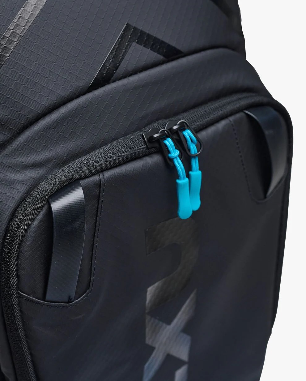 ġॺ桼/2XU Хåѥå UQ7031g-BLK-ALO Commute Backpack - Black/Aloha Blue