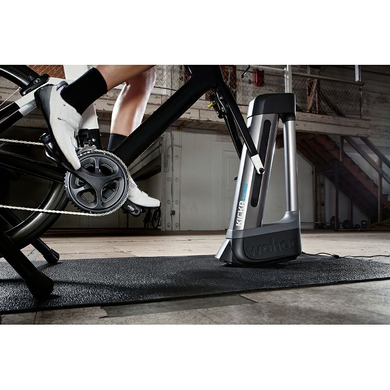 WAHOO KICKR CLIMB�ʥ��å������饤��ˡ�����ɥ����졼�ɥ��ߥ�졼������