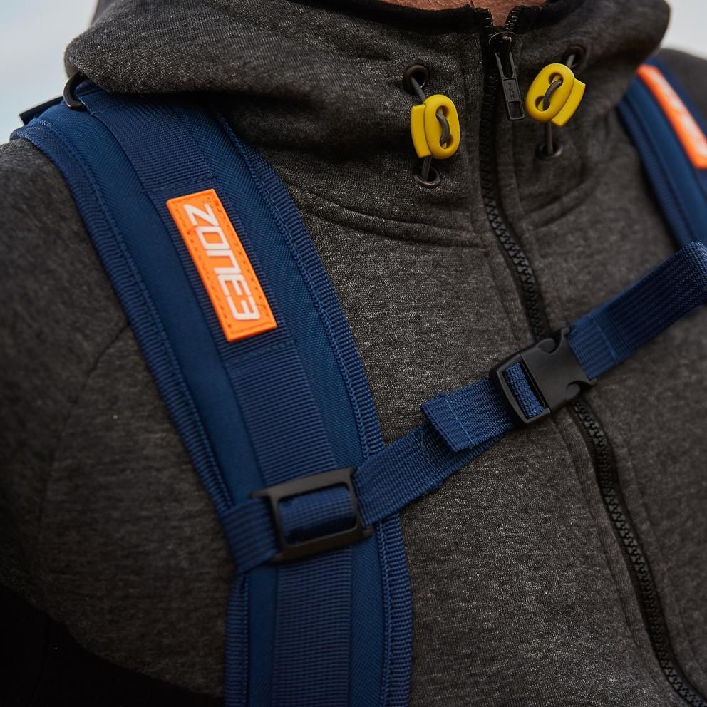 ZONE3 (�����󥹥꡼) Transition Backpack���ȥ�󥸥����Хå���