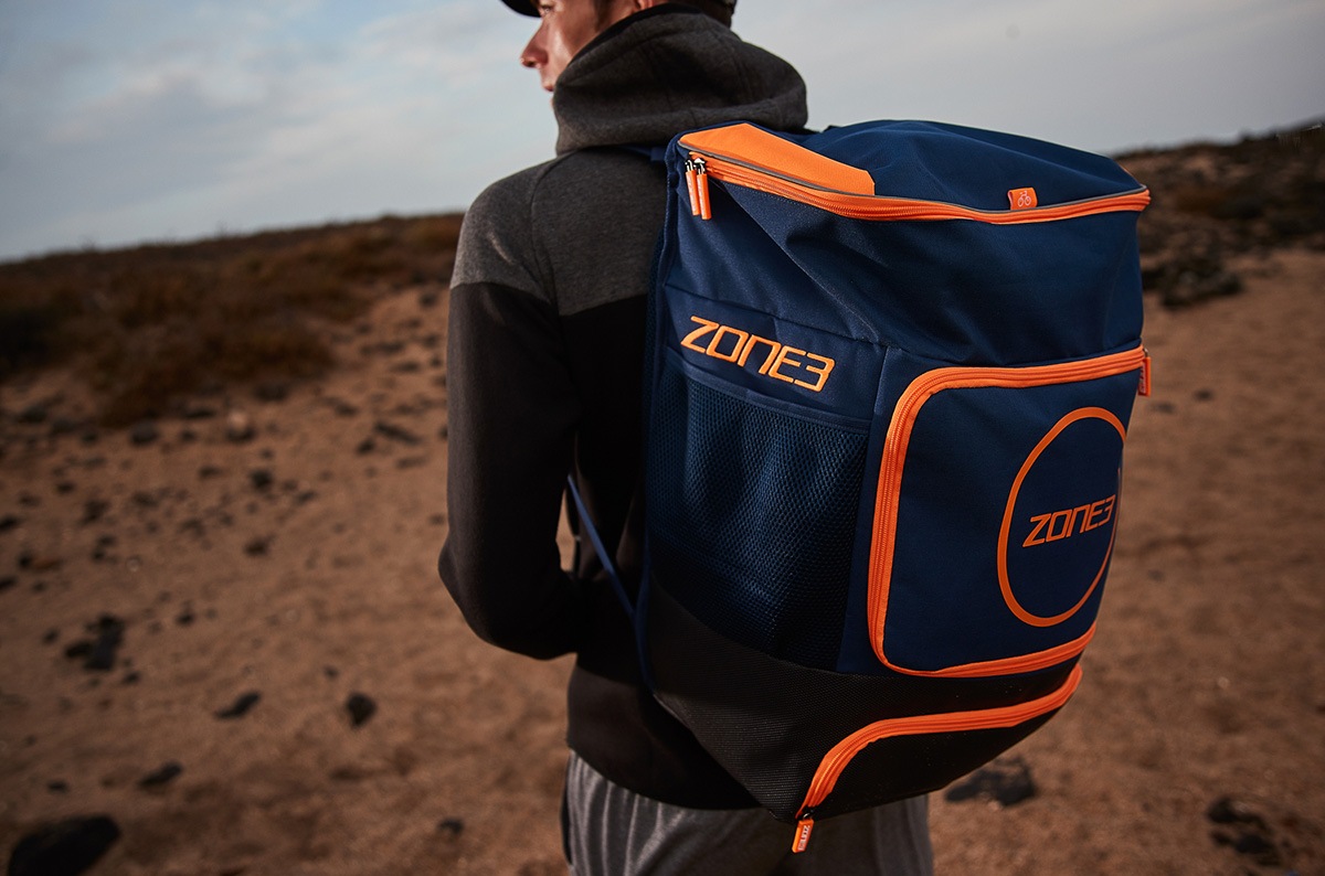 ZONE3 (�����󥹥꡼) Transition Backpack���ȥ�󥸥����Хå���