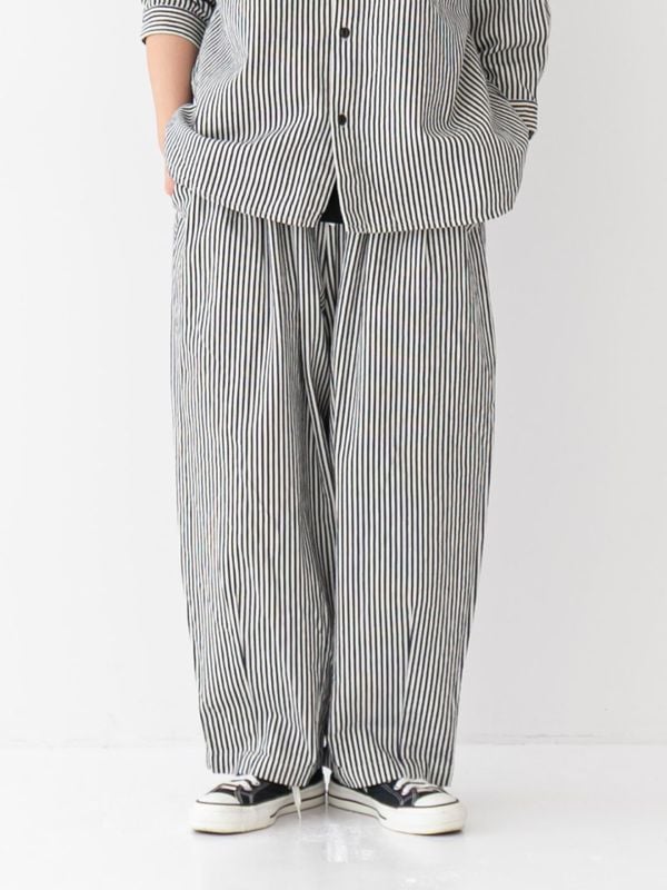 超逸品　オールドバティック　240✖️107 6ozデニム ワンタックテーパードパンツ P70632 prit | prit,ボトム | TRIP