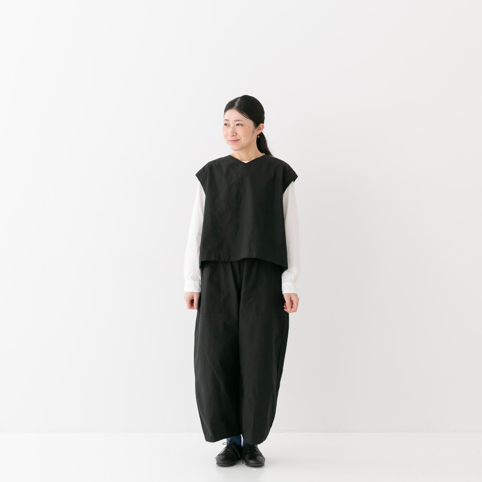 19SS/リネンキャンバス2WAYベスト/FREE/リネン/BEG/無地/ tumugu｜リネンキャンバス2wayベスト レディース トップス 前後